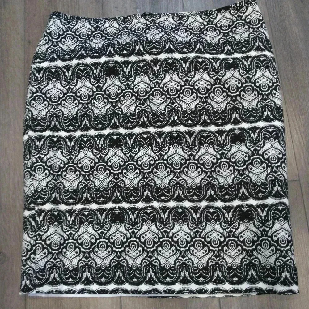 Liz  Claiborne skirt